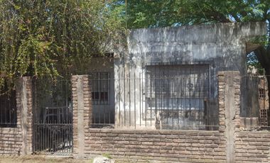 GLEW - CASA EN VENTA- CON RENTA OPCIONAL