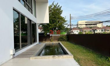 ขาย - บ้านเดี่ยว 3 ชั้น หมู่บ้าน เดอะมาสเตอร์ไพร์เวทศรีนครินทร์ (The Master Private) เนื้อที่ 594 ตรว