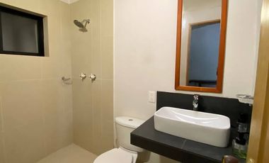 CASA EN ARRIENDO UBICADA EN ENVIGADO SECTOR LOMA DEL ATRAVESADO