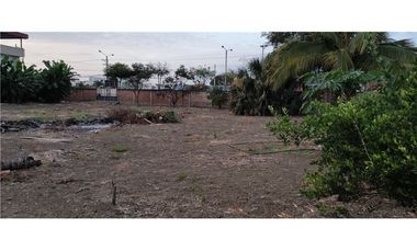 terreno comercial de alquiler en Portoviejo