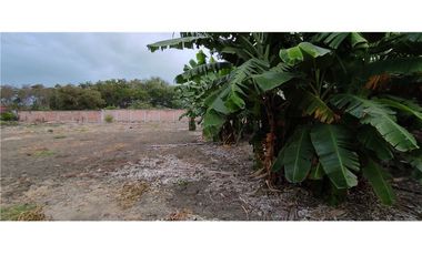 terreno comercial de alquiler en Portoviejo