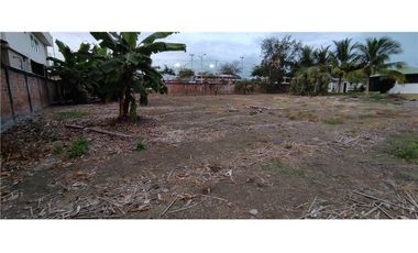 terreno comercial de alquiler en Portoviejo