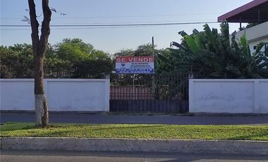 terreno comercial de alquiler en Portoviejo