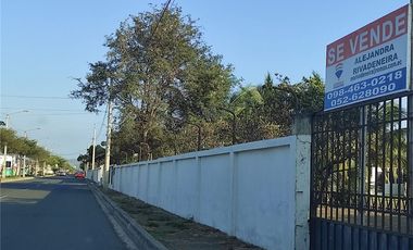 terreno comercial de alquiler en Portoviejo