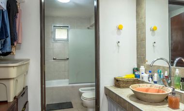 CASA VENTA LESSER ROTONDA CASTELLANOS 3 DORM