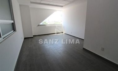 HOSPITAL MAC: MAGNÍFICOS CONSULTORIOS NUEVOS.