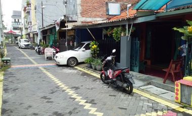 Disewa Rumah Gubeng Kerjaya, Dekat Unair, Manyar, Surabaya Timur