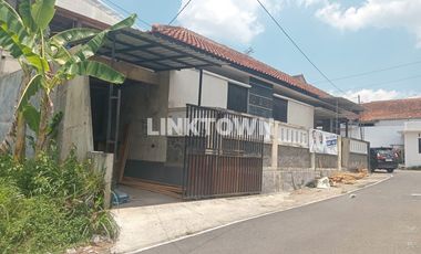 Murah Rumah 1 Lantai Selangkah ke Pusat Kota di Argomulyo Salatiga