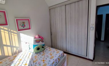casa en arriendo en ciudad jardín. Cod A17472