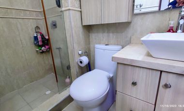 casa en arriendo en ciudad jardín. Cod A17472