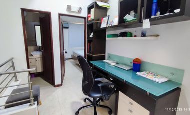 casa en arriendo en ciudad jardín. Cod A17472