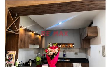 Se Vende Departamento De Estreno En Cuarto Piso En Urbanización El Prisma A 75,000 Dólares