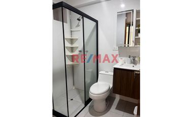 Se Vende Departamento De Estreno En Cuarto Piso En Urbanización El Prisma A 75,000 Dólares