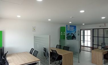 Venta de Oficina en le Mesa de los Santos - Centro Comercial Mesa Mall, 35 m². Cod V9986