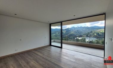 casa en arriendo/venta en aeropuerto. Cod V6486