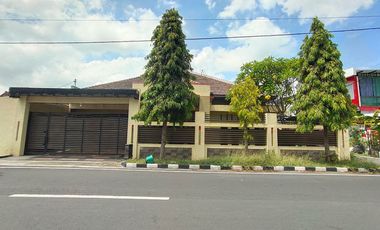 Dijual rumah sumber solo