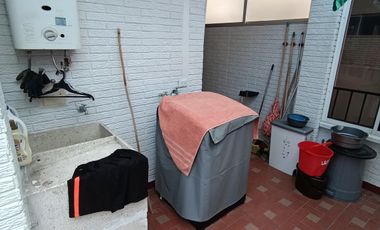 APARTAMENTO LA CEIBA DOS NIVELES. Cod V9678