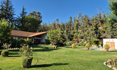 Casa en arriendo Camino Las Termas Machalí