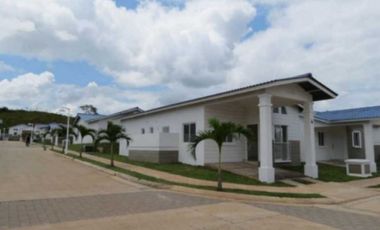 VENDO CASA. EN ARRAIJAN PLAYA DORADA LAS OLAS 🌊 3R