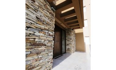 VENTA PINAMAR DEPARTAMENTO 3 AMBIENTES CON COCHERA CUBIERTA Y PISCINA