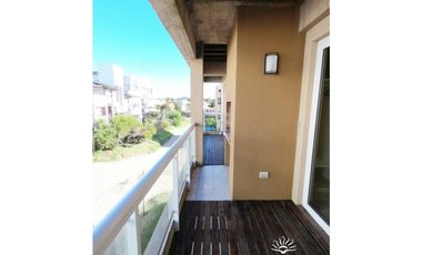 VENTA PINAMAR DEPARTAMENTO 3 AMBIENTES CON COCHERA CUBIERTA Y PISCINA