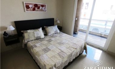 VENTA PINAMAR DEPARTAMENTO 3 AMBIENTES CON COCHERA CUBIERTA Y PISCINA