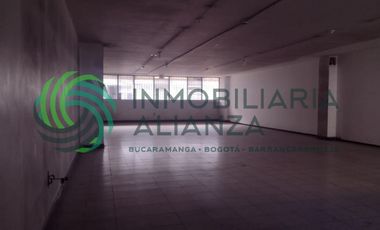 local en arriendo en garcia rovira. Cod A14136