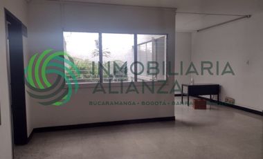 local en arriendo en garcia rovira. Cod A14136