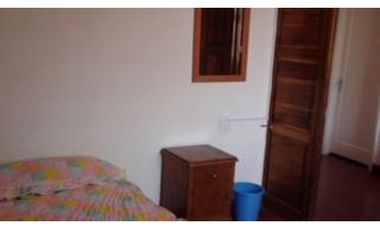 Se vende casa en colonia Peralvillo, CDMX. 15 habitaciones.