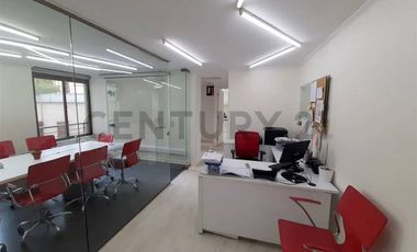 VENDE ESTUPENDA OFICINA SECTOR PUC (DESOCUPADA)