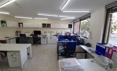 VENDE ESTUPENDA OFICINA SECTOR PUC (DESOCUPADA)
