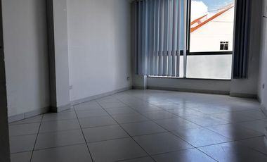 casa en venta en la mesa. Cod V2866069