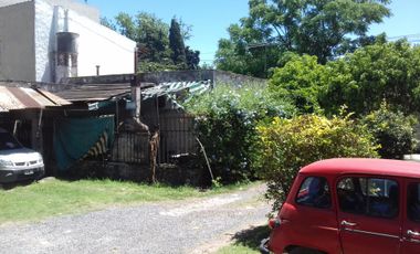 Fracción , ZONA CENTRICA EN JOSE LEON SUAREZ, 1/2 cuadra  ESTACION.se puede vender por separado