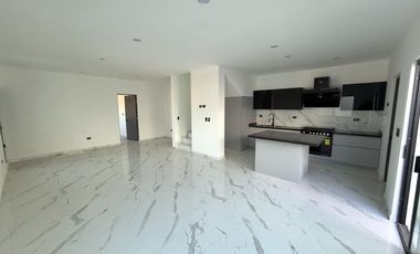 NORTE EN LAS PLAZAS EXCELENTES ESPACIOS NUEVA ETAPA