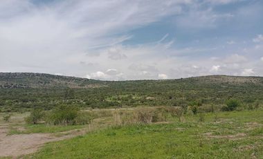 TERRENO EN VENTA, AL PONIENTE DE  AGS, SALIDA A CALVILLO,  CONDOMINIO CAMPESTRE PAVOREALES