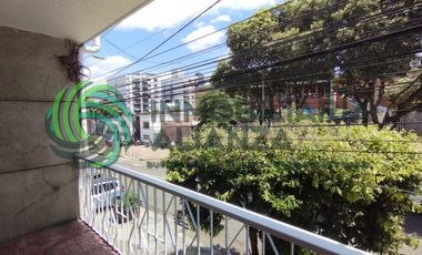 apartamento en arriendo en Álvarez. Cod A17352