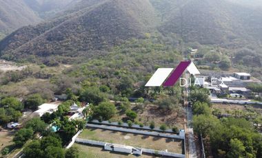 Terreno de 6,874 m2 en VENTA - Los Cristales en CARRETERA NACIONAL Monterrey, Nuevo León.