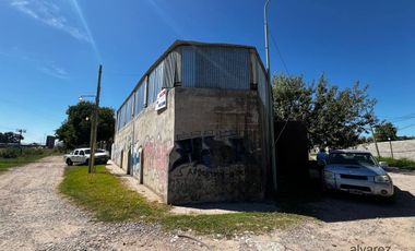 Galpón en venta de 200m2 ubicado en Merlo