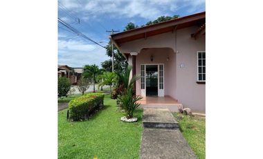 ALQUILER CASA BRISAS DEL GOLF