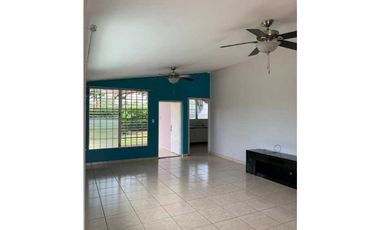 ALQUILER CASA BRISAS DEL GOLF