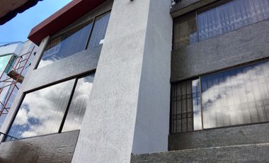 JIPIJAPA. CASA PRINCIPAL Y OTRA POSTERIOR.EN VENTA.