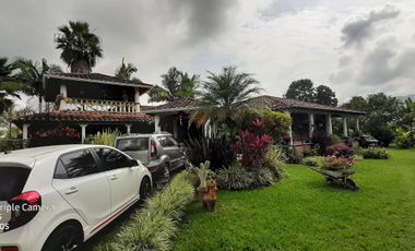 Casa campestre en venta via barcelona quindio