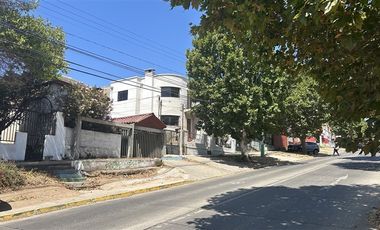 Amplia casa, vista al mar ,LyC 4 dormitorios,2 baños, patio