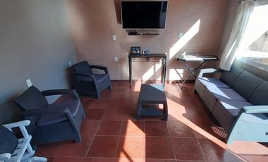Excelente casa de 3 ambientes con pileta