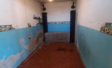 Excelente casa de 3 ambientes con pileta