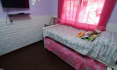 Excelente casa de 3 ambientes con pileta