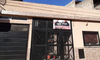 Excelente casa de 3 ambientes con pileta