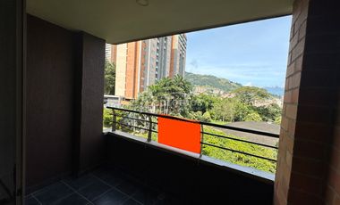 apartamento en arriendo en loma de las brujas. Cod A776736
