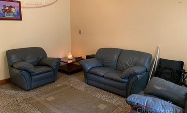 Excelente casa de 5 ambientes con patio,quincho y 2 terrazas