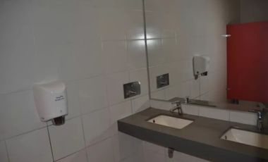 Local Comercial En Arriendo En Lo Barnechea